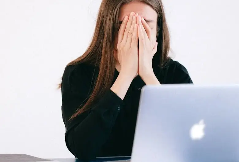 Fatigue's Impact on Skin Health: From Dullness to Breakouts